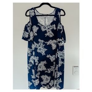 NWOT Floral Cold Shoulder Dress